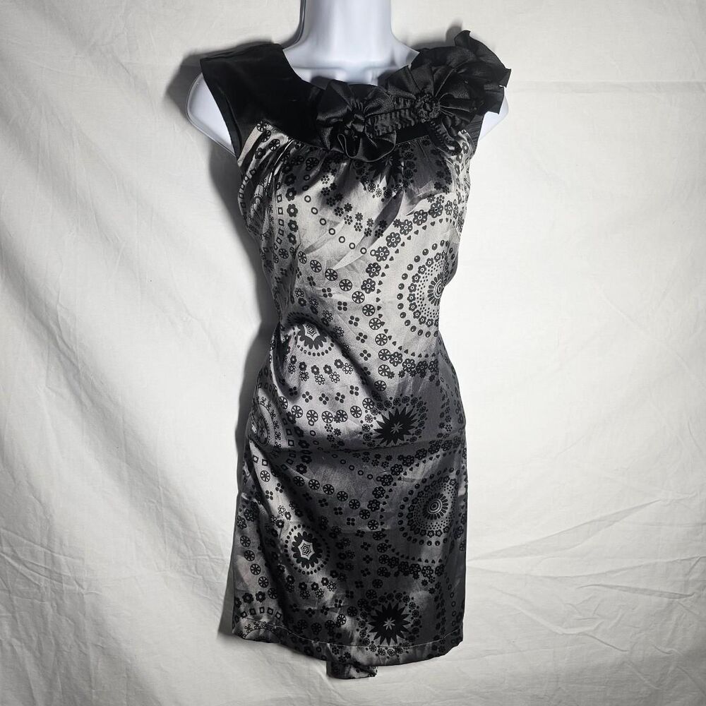 Vintage y2k grey black patterned satin sleeveless mini dress